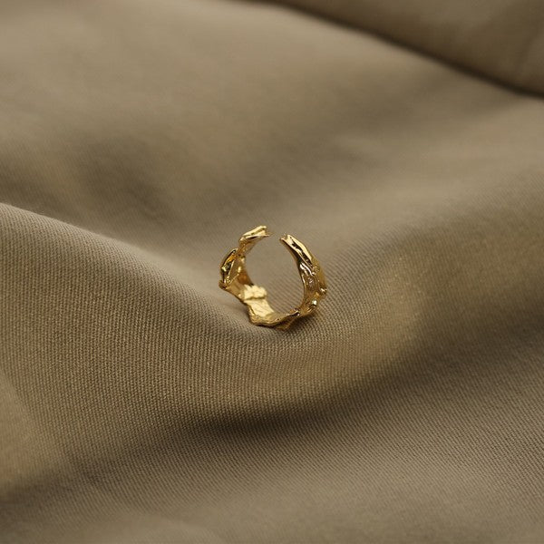 18K Gold Antique Irregular Ring